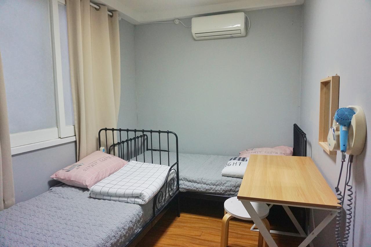 Tiara Guesthouse Seoul Bagian luar foto