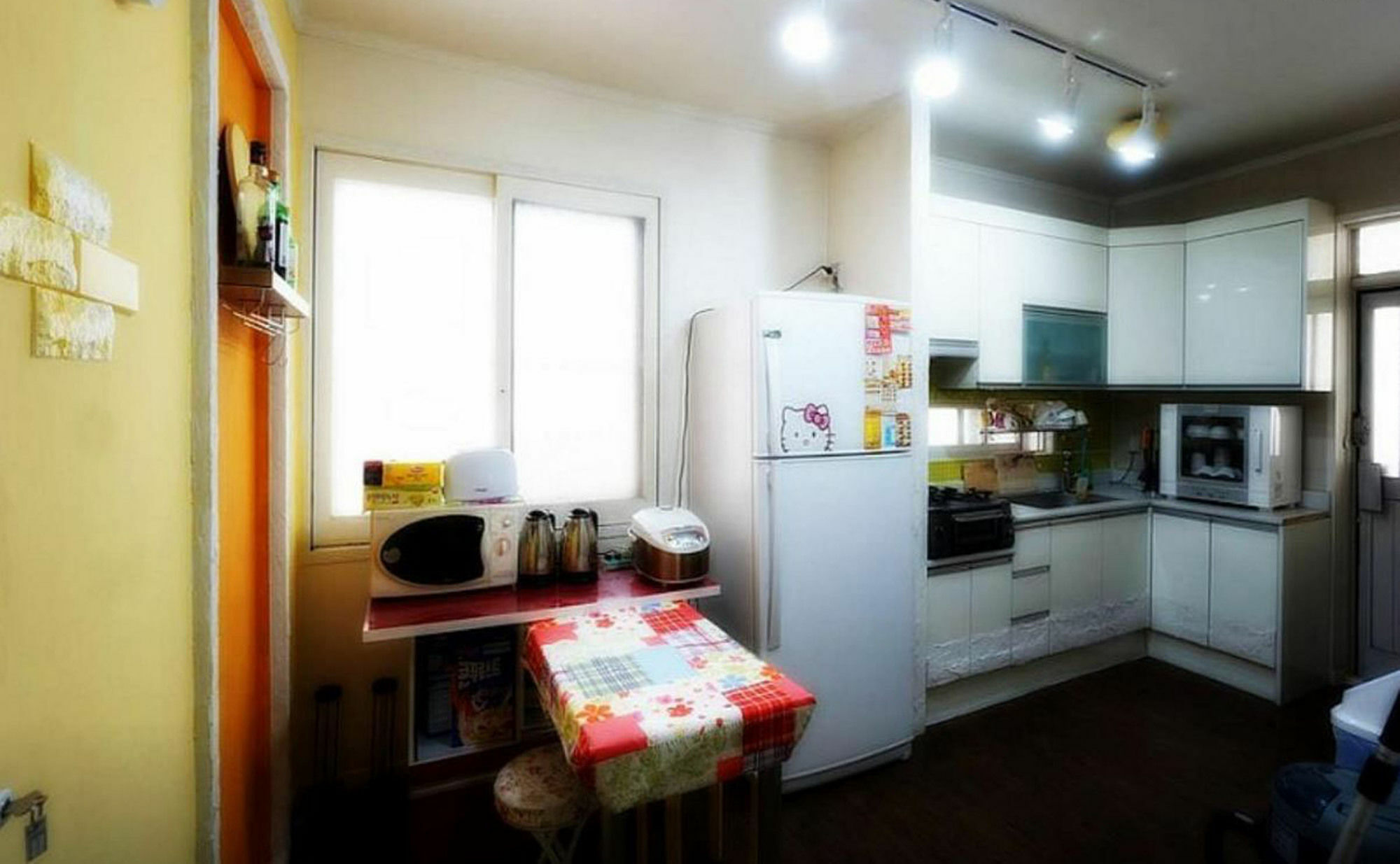 Tiara Guesthouse Seoul Bagian luar foto