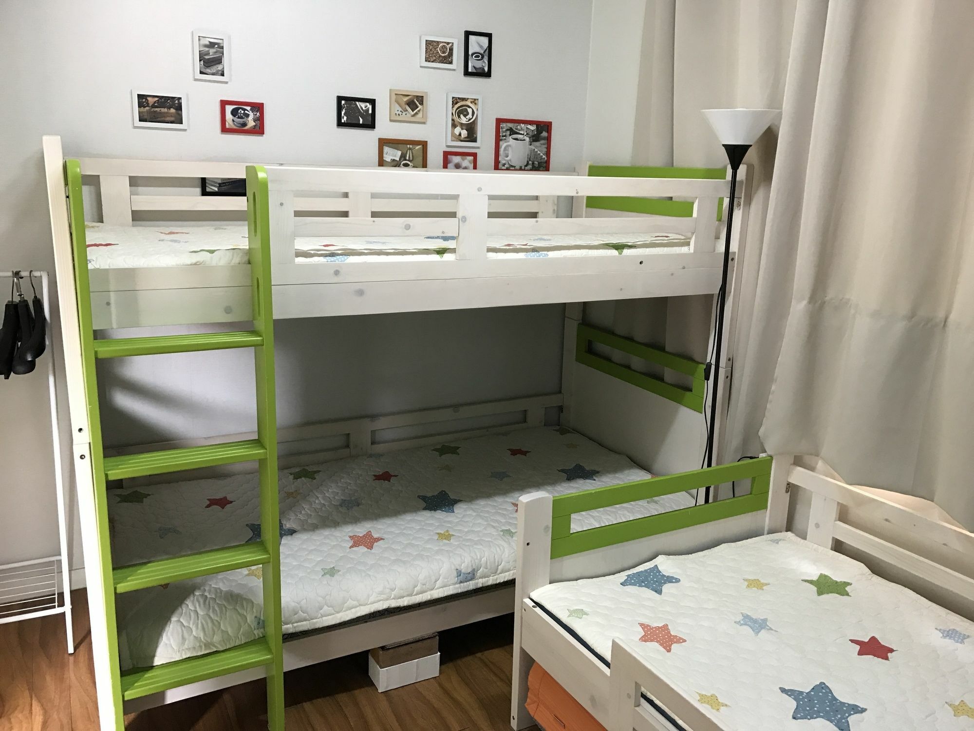 Tiara Guesthouse Seoul Bagian luar foto